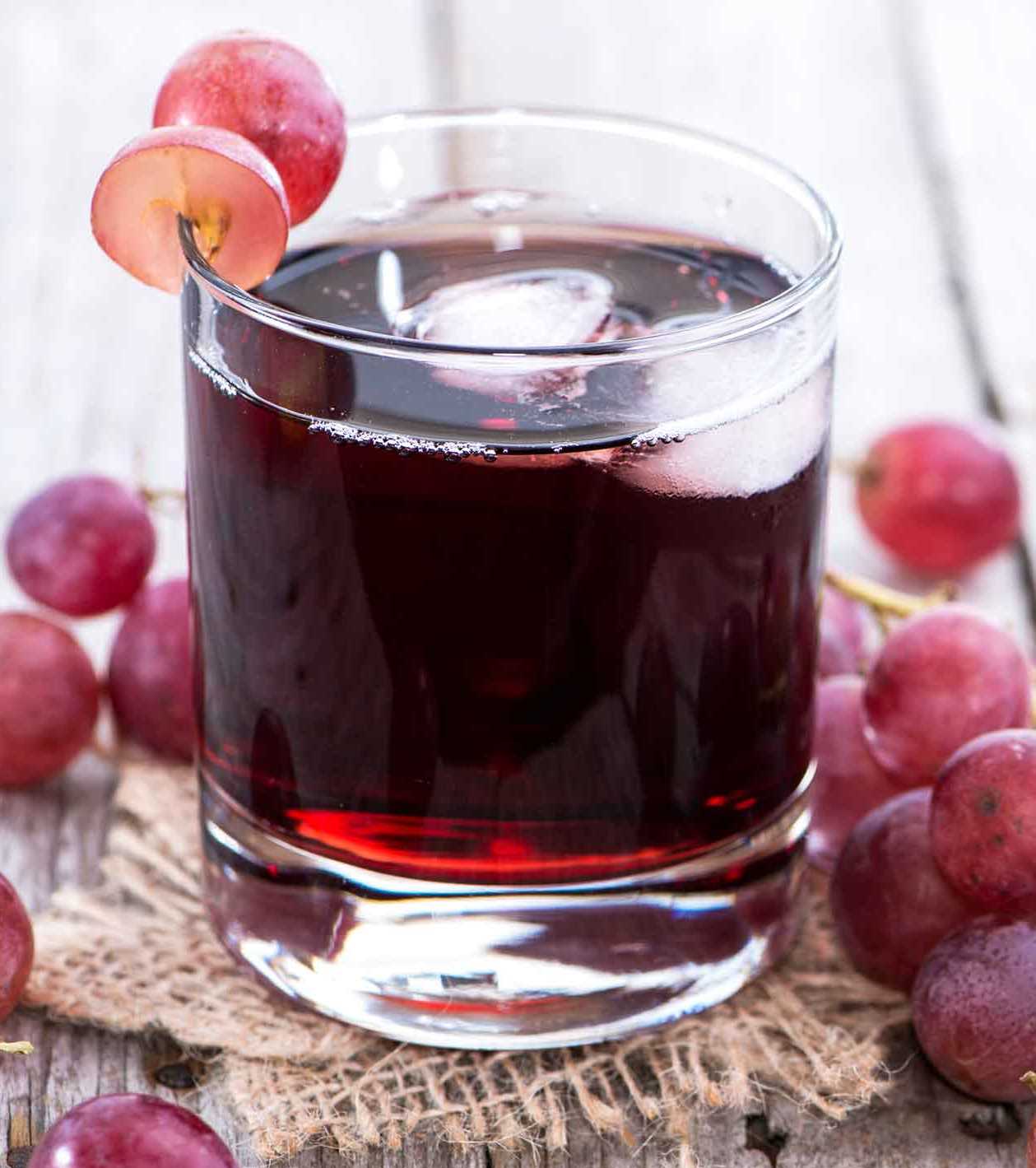 Фото коктейля Коньяк с виноградным соком